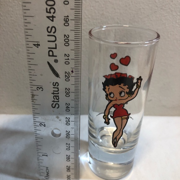 Vintage 1998 Betty Boop Long Shot glass, 2-1/2 oz - Picture 6 of 8